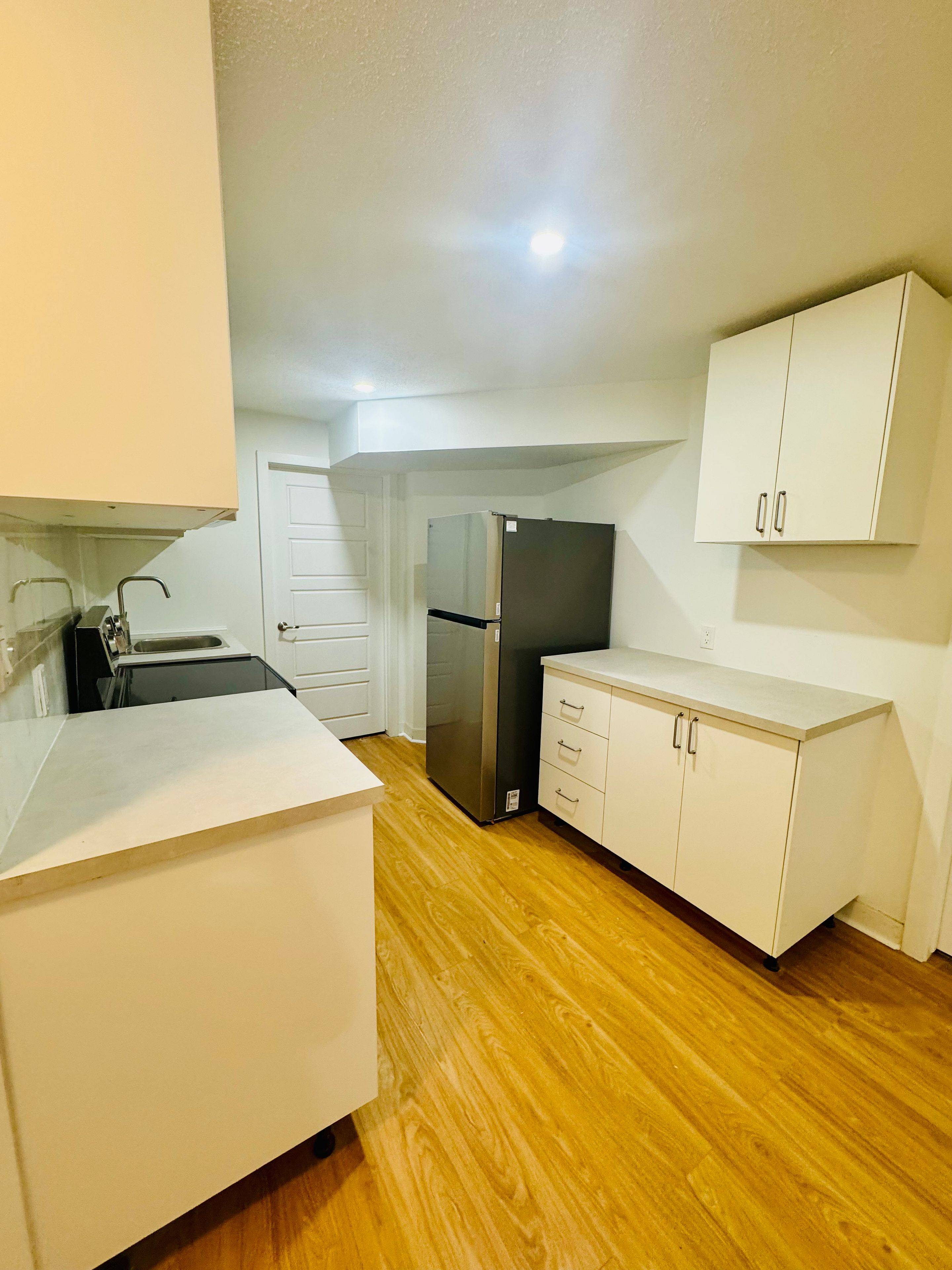 Barrhaven, ON K2J 0W5,3482 Greenbank RD #Bsmnt Apt