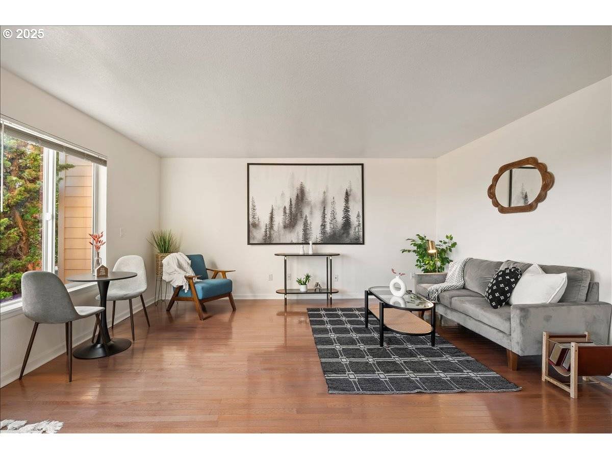 Portland, OR 97239,3515 SW BARBUR BLVD #P1