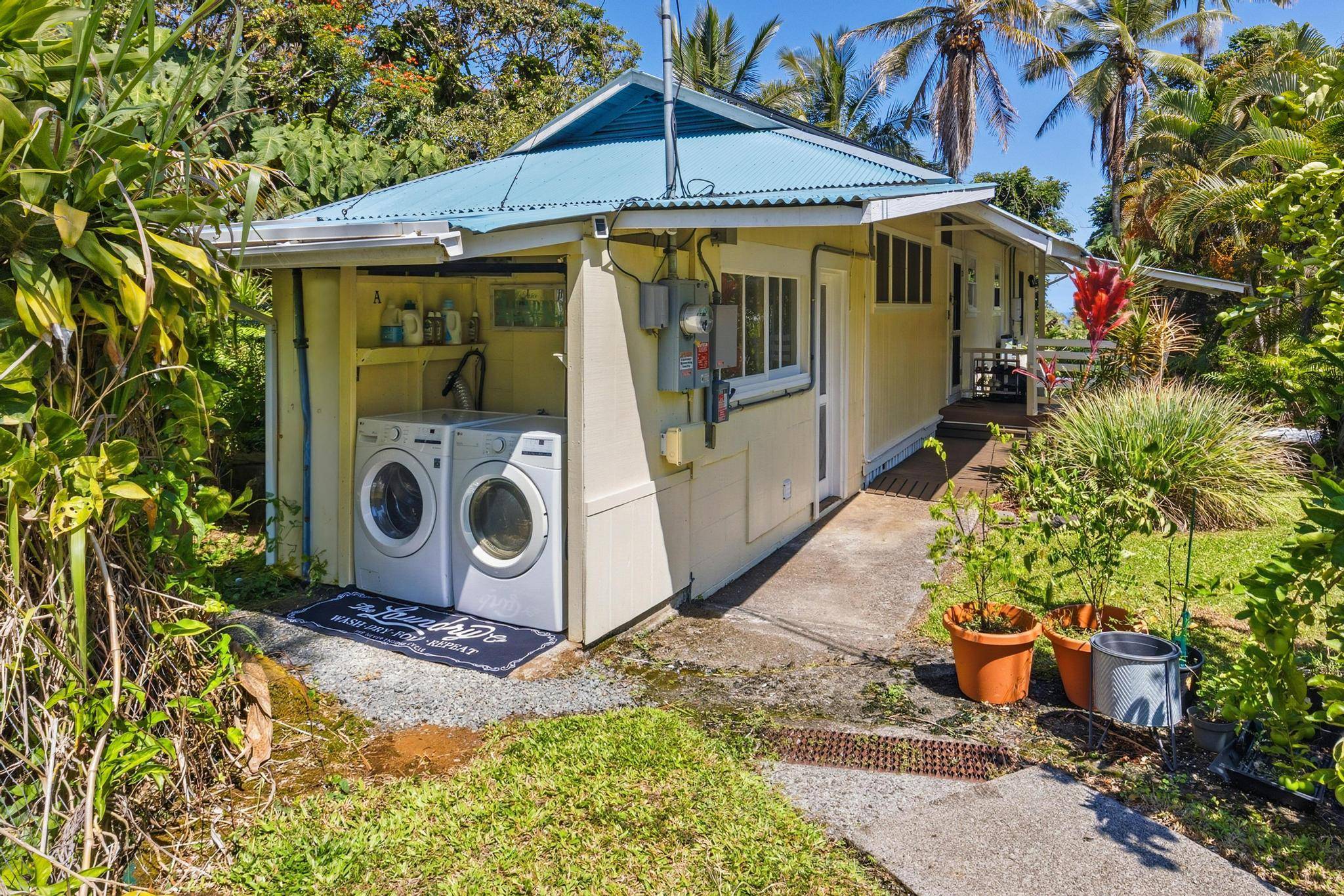 28-1726-A HONOMU RD, Honomu, HI 96728