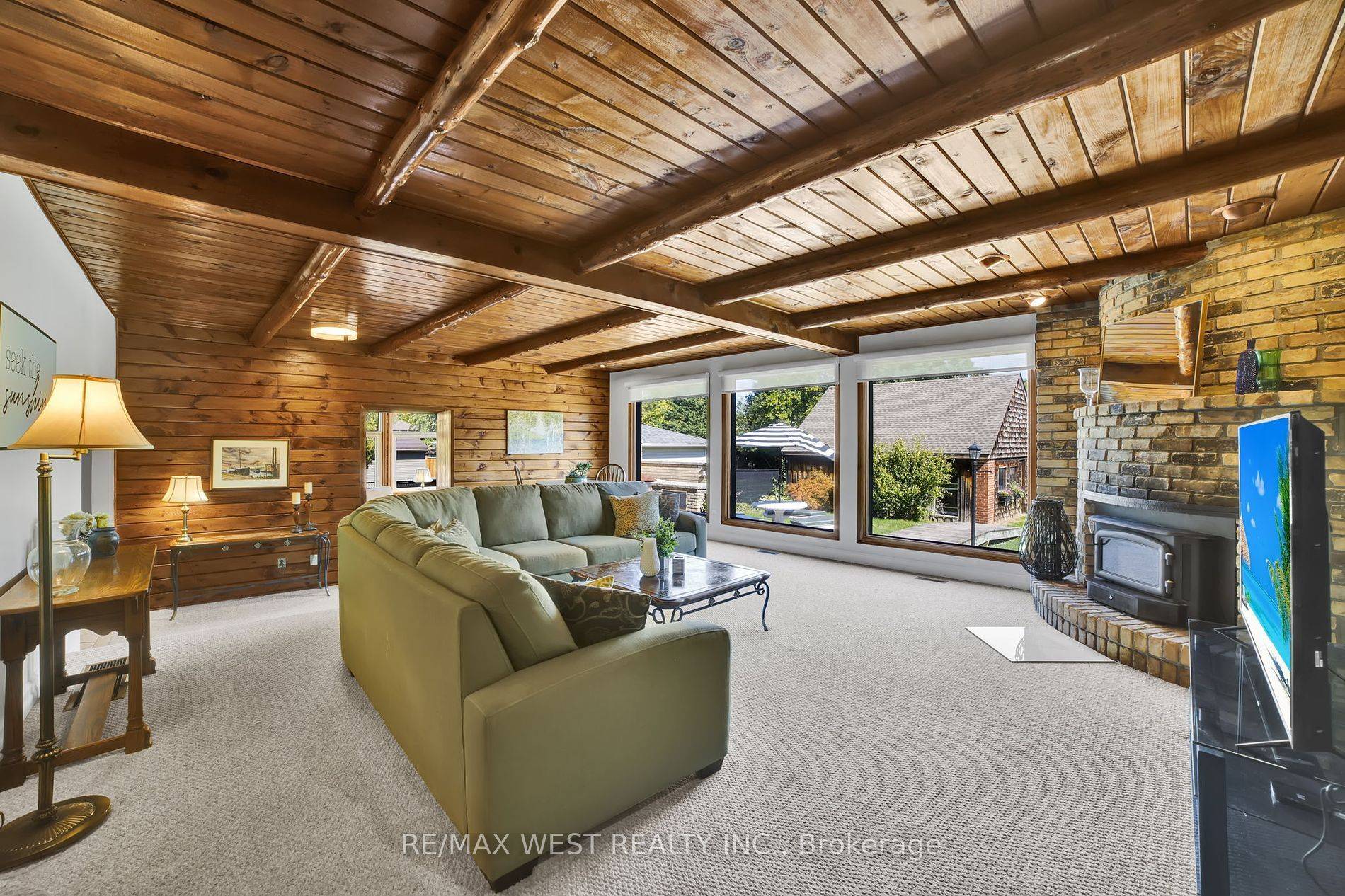 Hamilton, ON L8S 3E9,31 Lower Horning RD