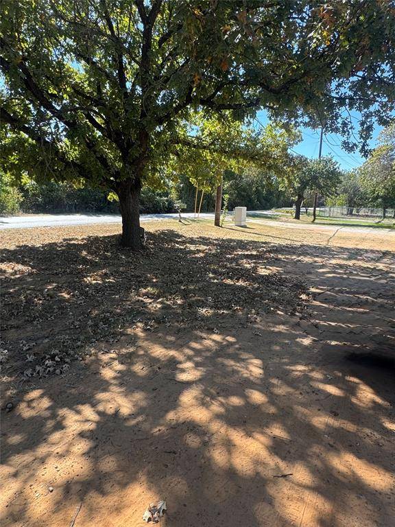 Burleson, TX 76028,6429 County Road 527