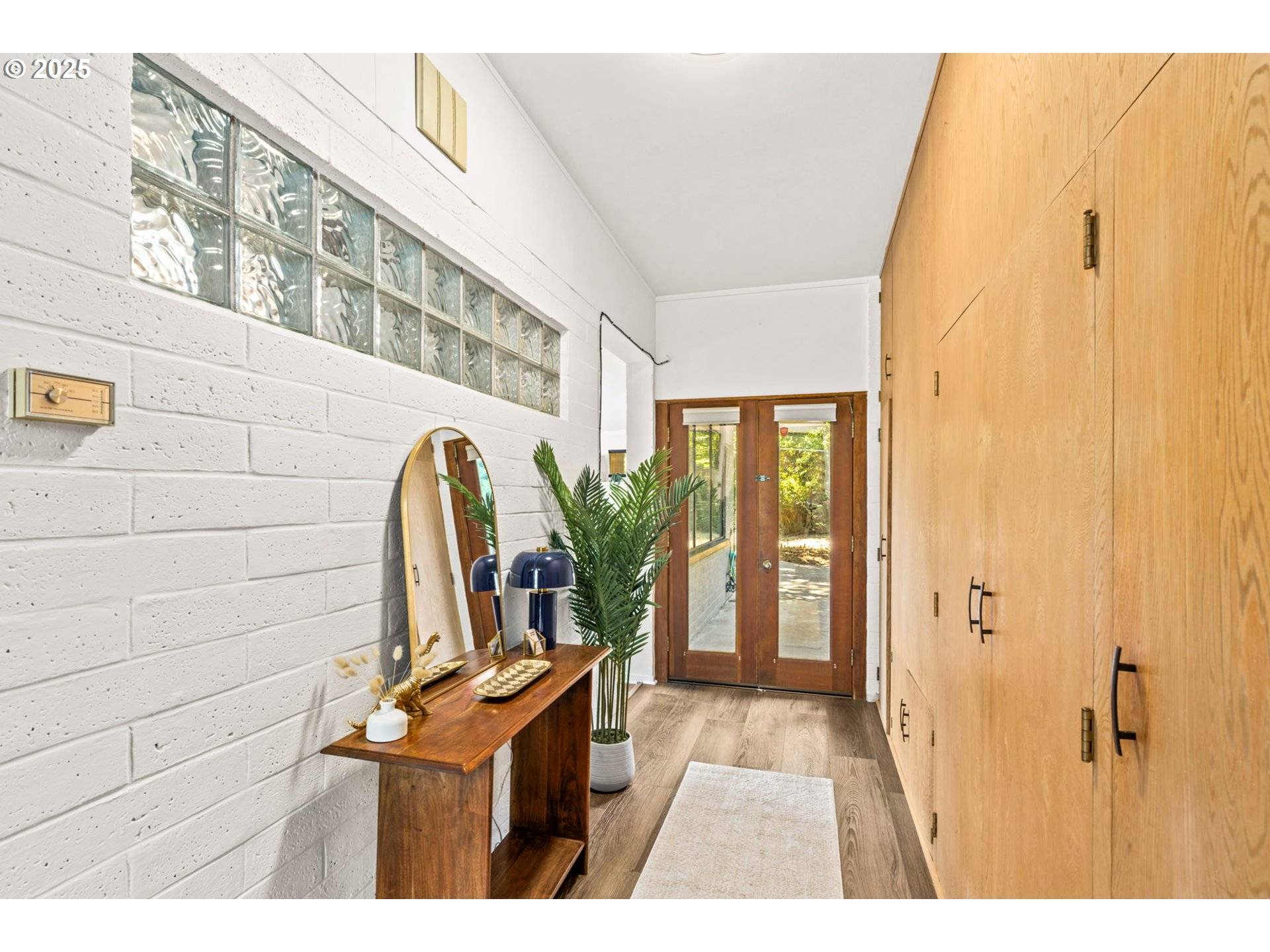 Eugene, OR 97405,3010 NESLO LN