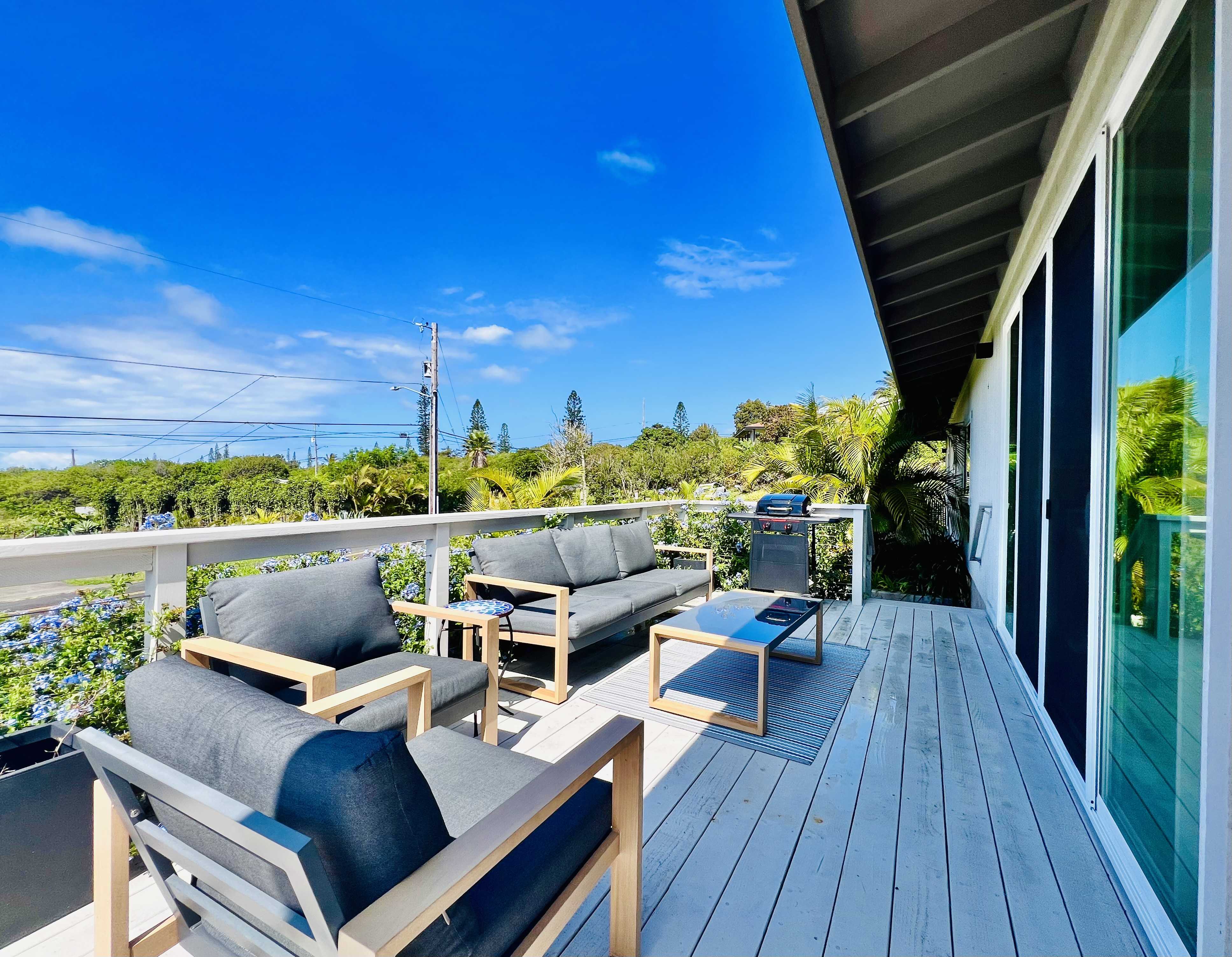 Naalehu, HI 96772,94-1628 MAKALII ST