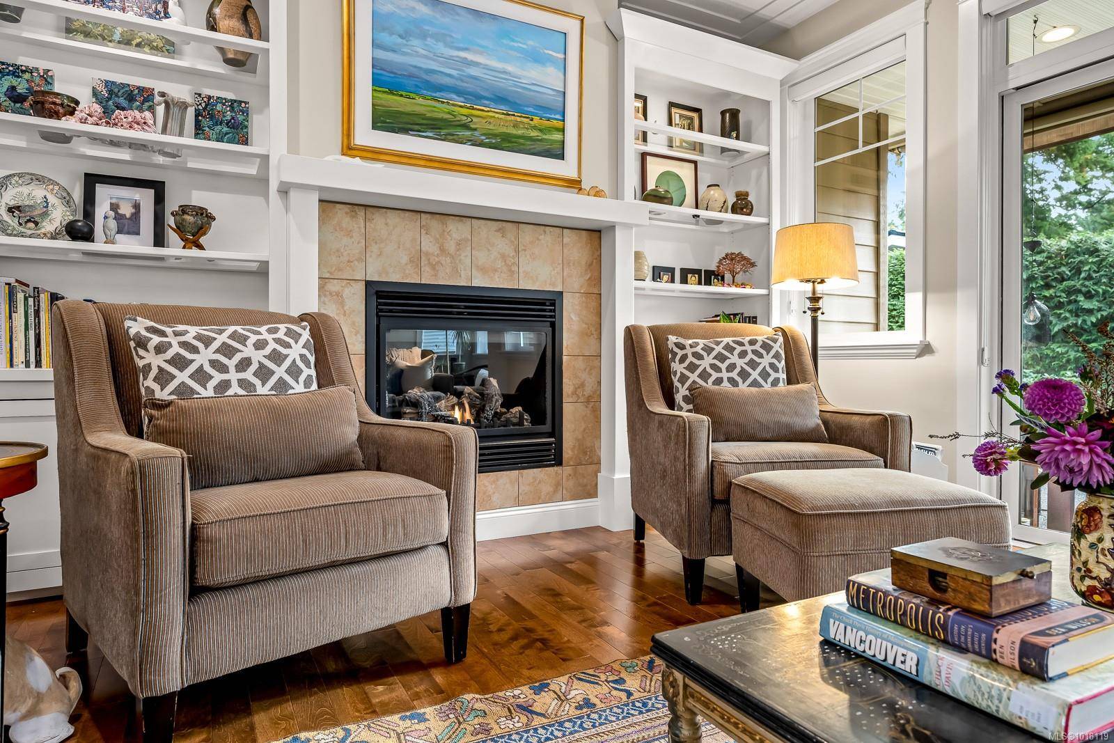 Comox, BC V9M 2B8,1861 Queens Ave