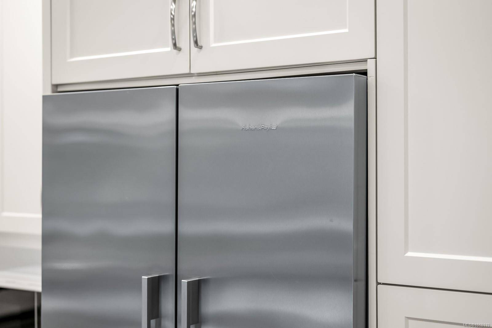 Comox, BC V9M 2B8,1861 Queens Ave