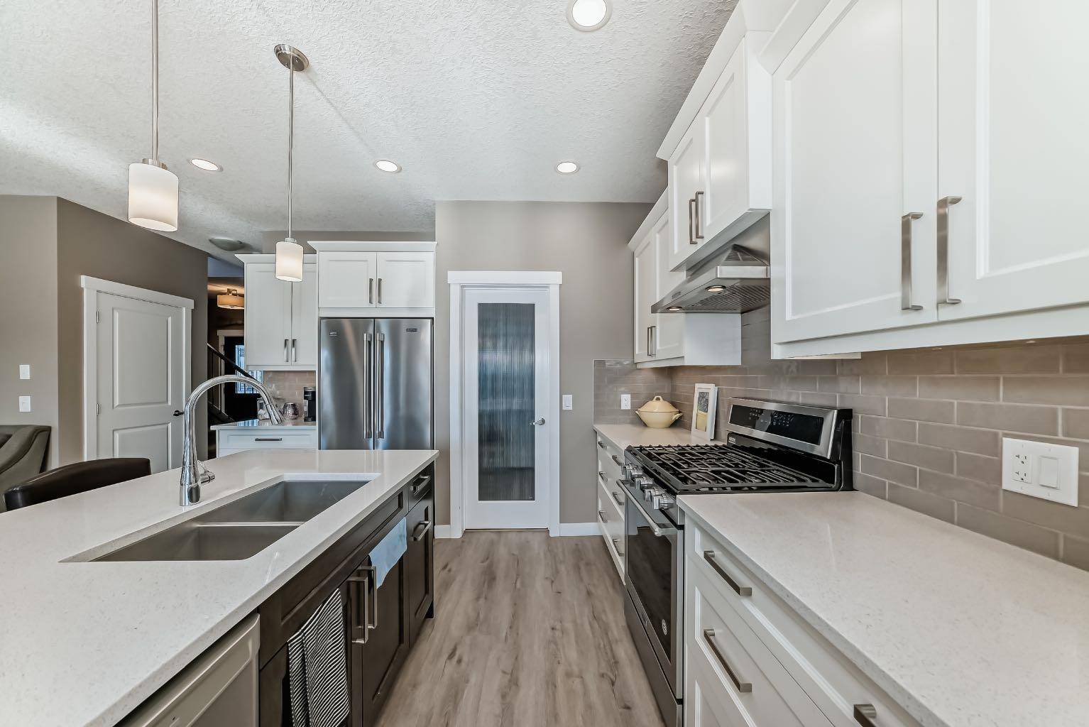 Strathmore, AB T1P 0B6,79 Lakes Estates CIR