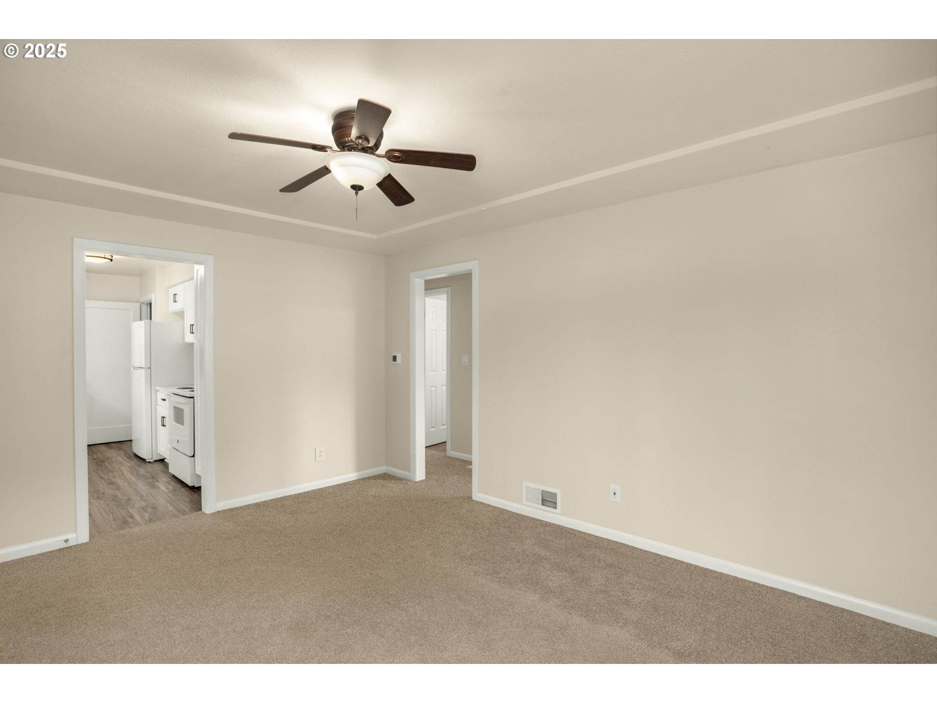 Portland, OR 97216,1814 SE 92ND AVE