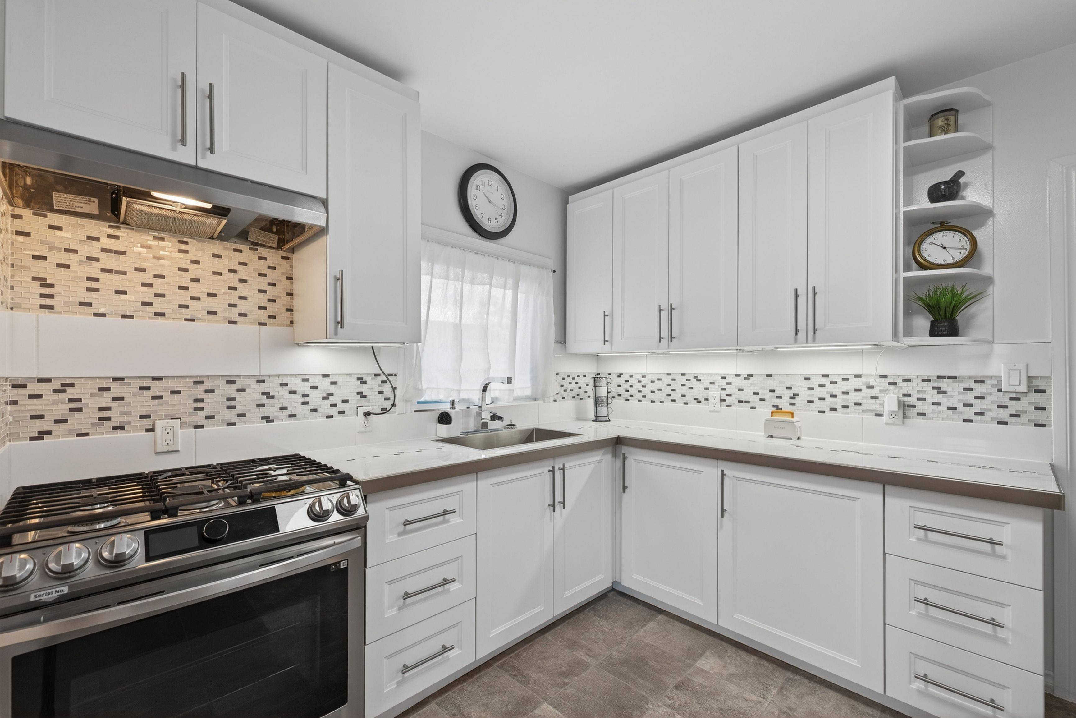 Chatham-kent, ON N0P 1A0,70 Jane ST