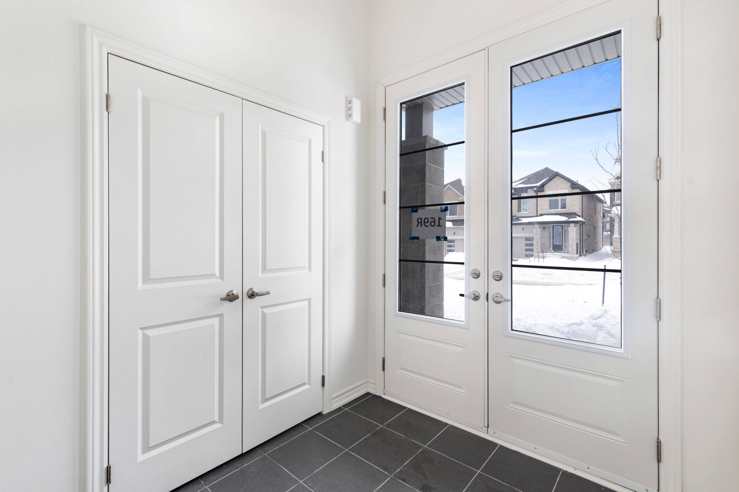 Springwater, ON L0L 1Y3,12 Sassafras RD