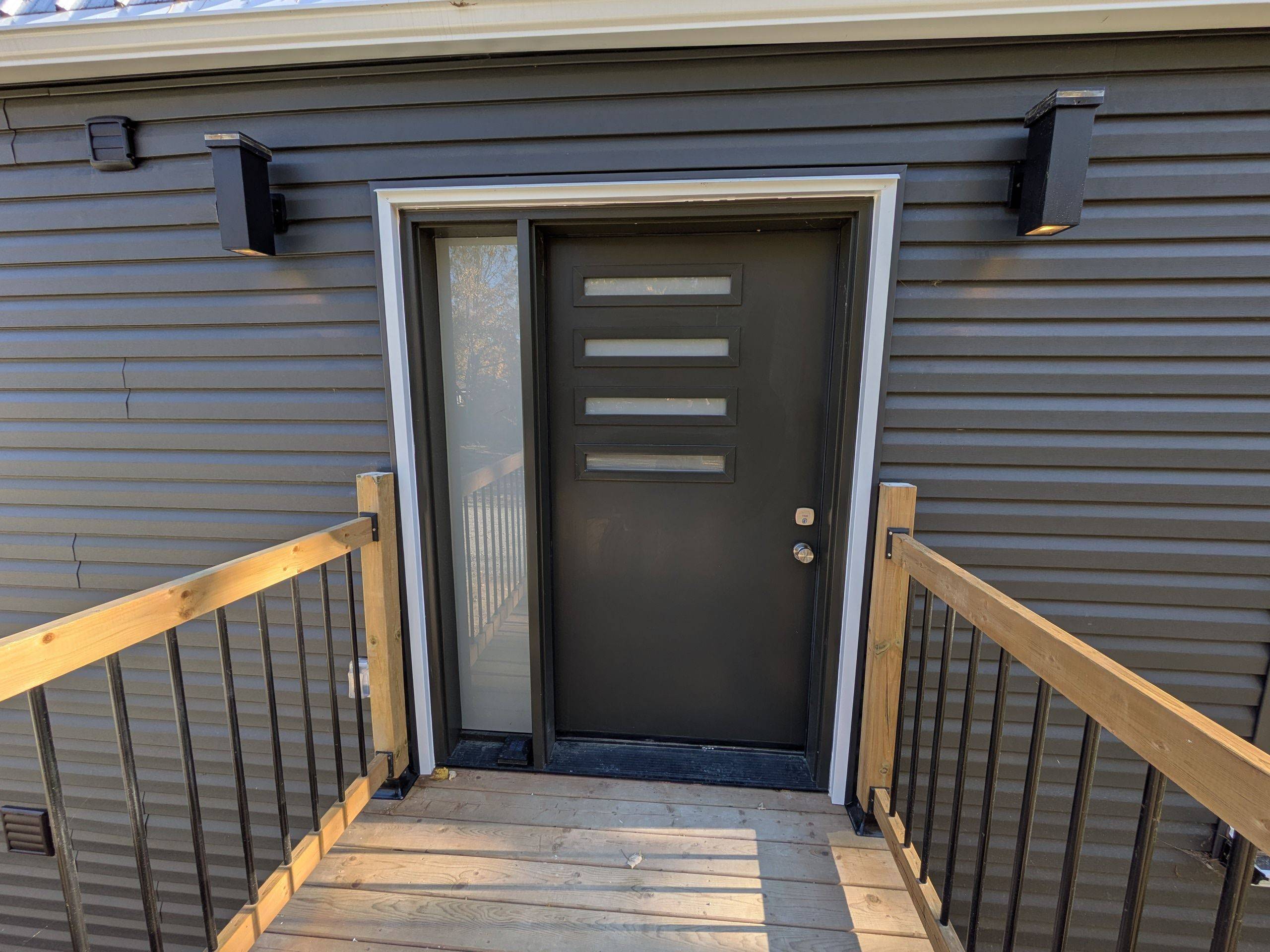 Severn, ON L3V 0V8,3464 Bayou RD