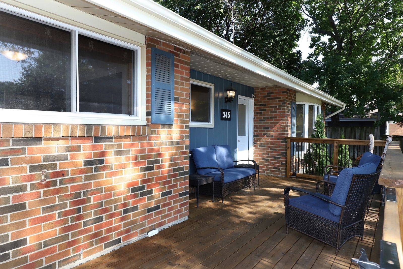 Milton, ON L9T 2G1,345 Maplewood CRES