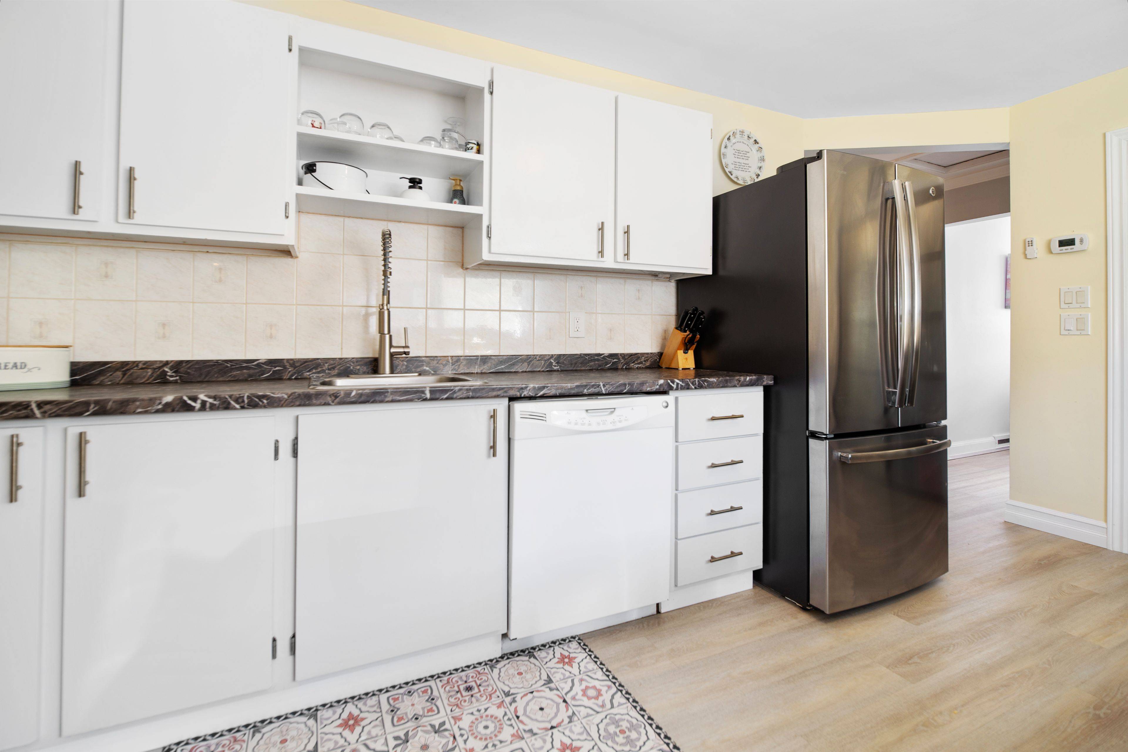 North Bay, ON P1B 6G5,383 Chippewa ST W