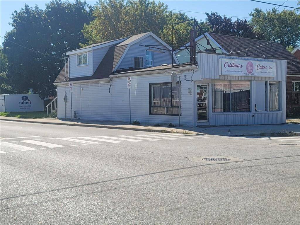 Hamilton, ON L8V 2W9,129 EAST 23RD ST