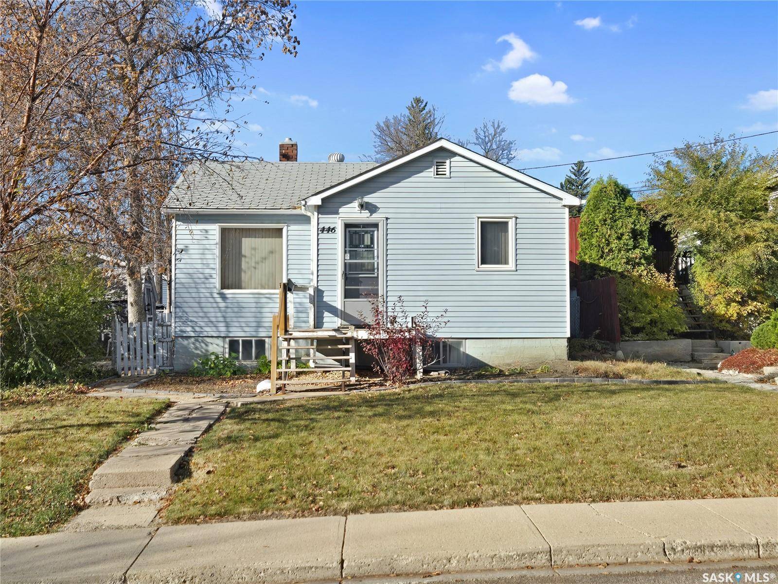 Swift Current, SK S9H 0P7,446 2nd AVENUE NW