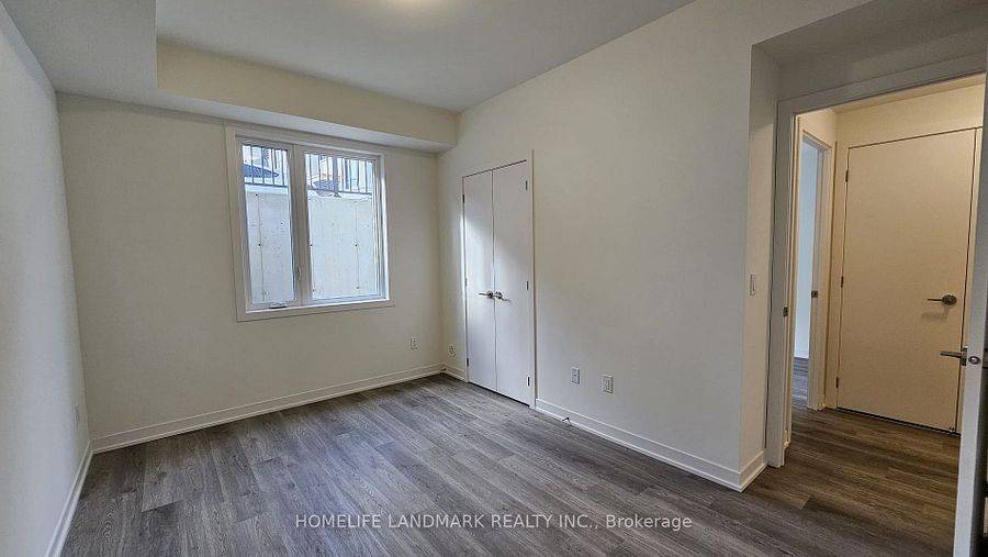 Richmond Hill, ON L4S 0N3,8 David Eyer RD #1218