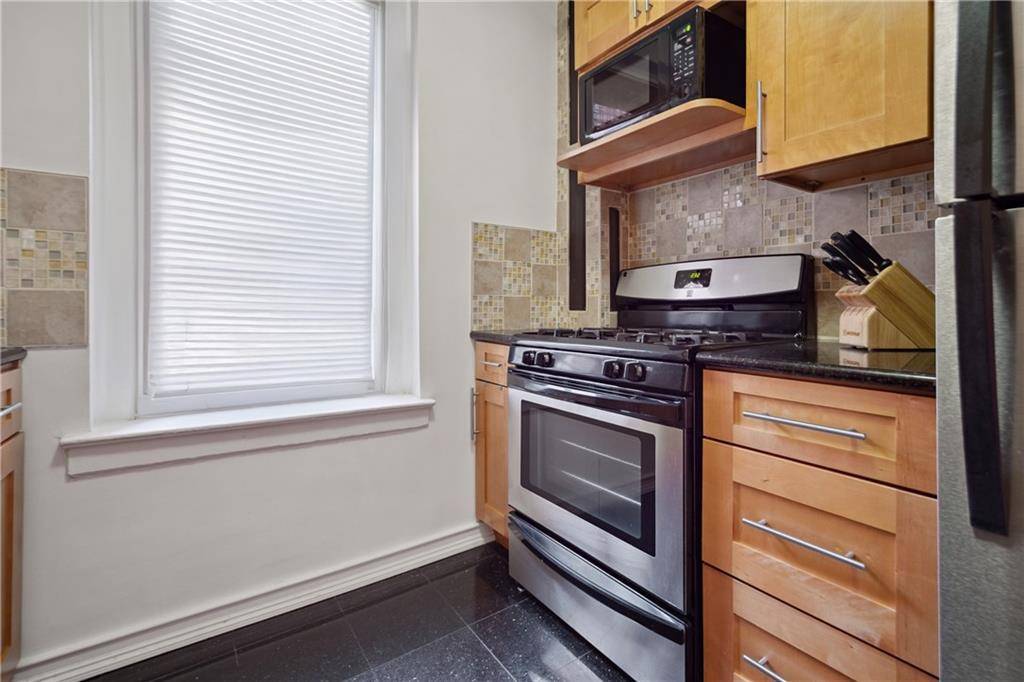 Brooklyn, NY 11209,9524 Ft. Hamilton Pkwy #507