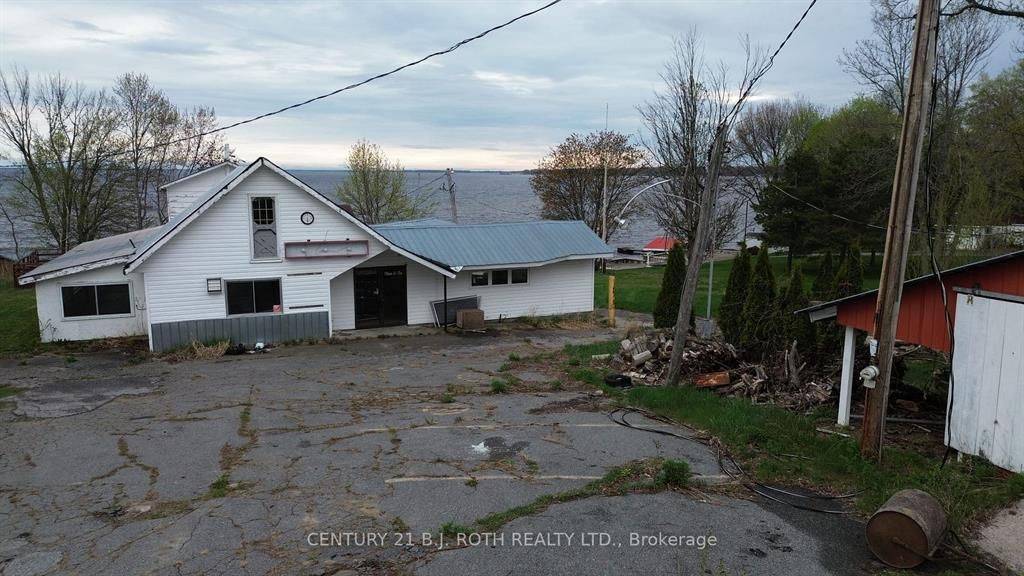 West Nipissing, ON P2B 2W8,270 PIERRE RD