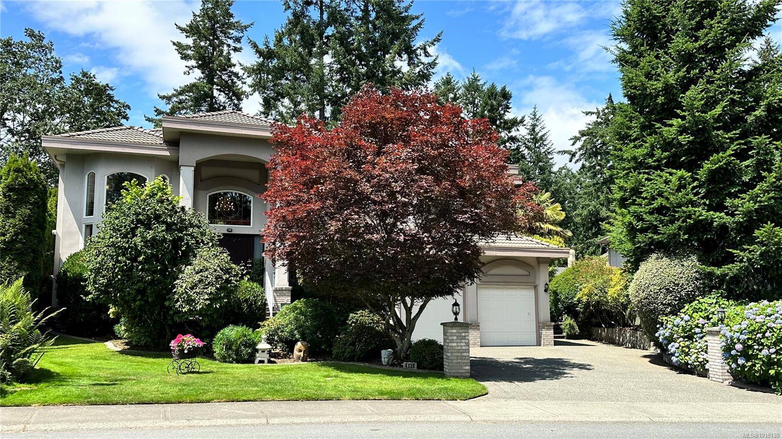 Saanich, BC V8Y 3G5,4638 Boulderwood Dr