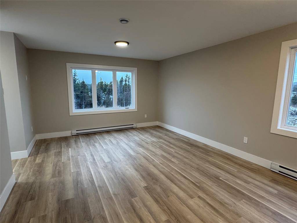 Pouch Cove, NL A1K 1C8,71 Cameron Place