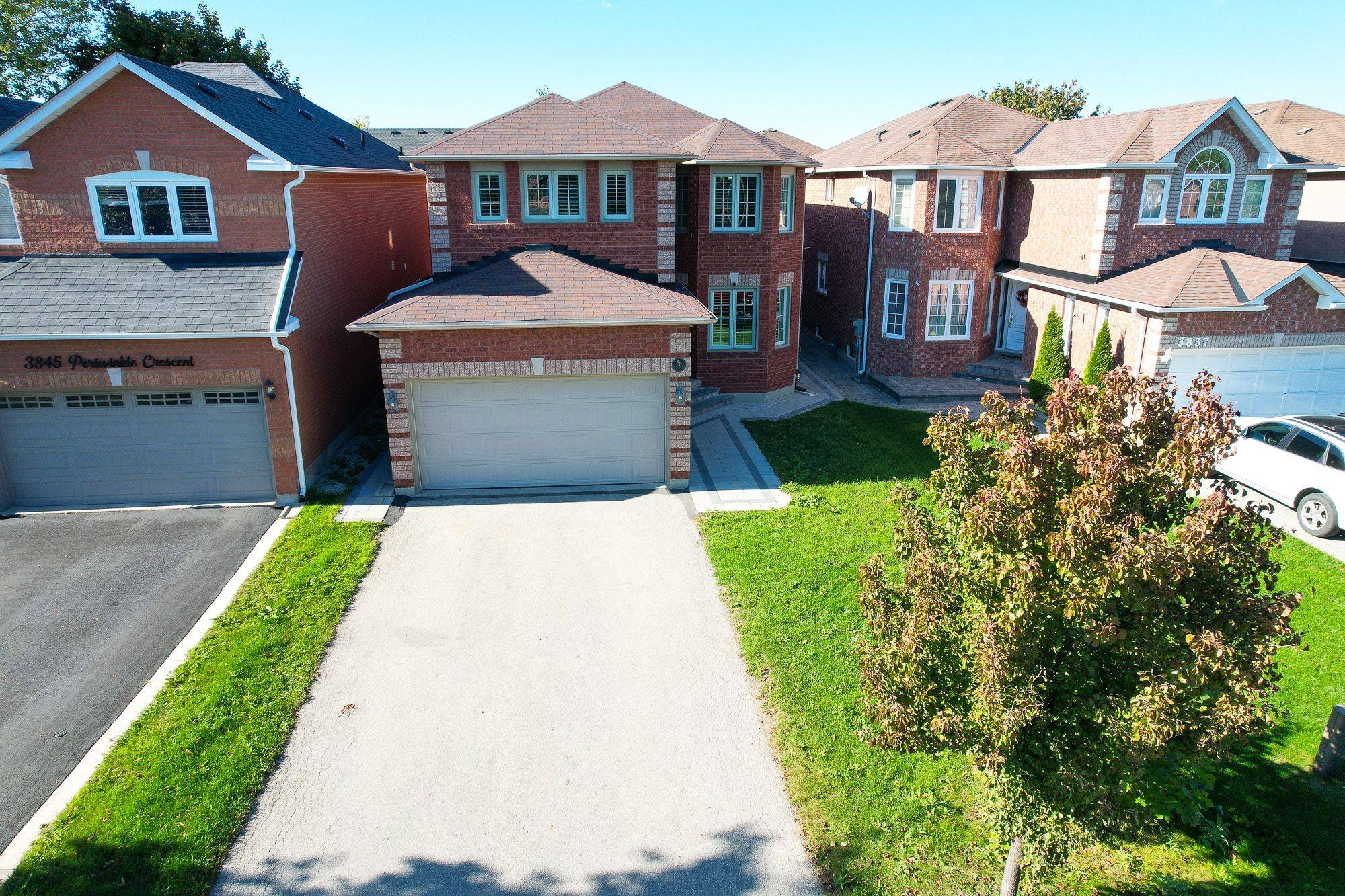 Mississauga, ON L5N 6W8,3841 Periwinkle CRES