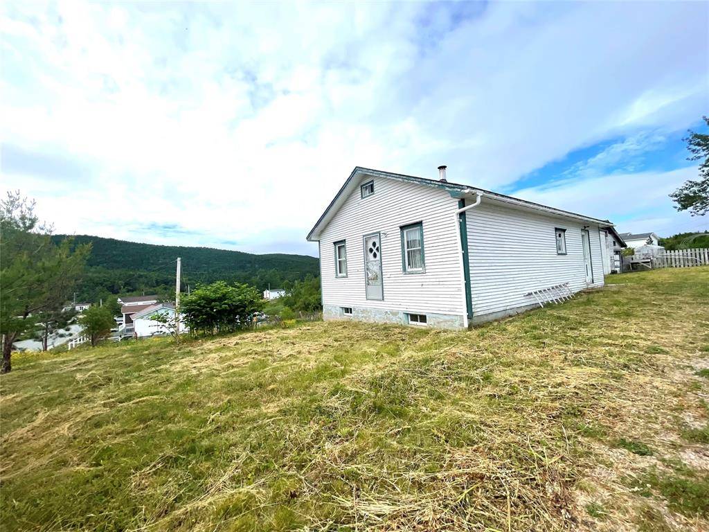 Dover, NL A0G 1X0,167 Fault Drive