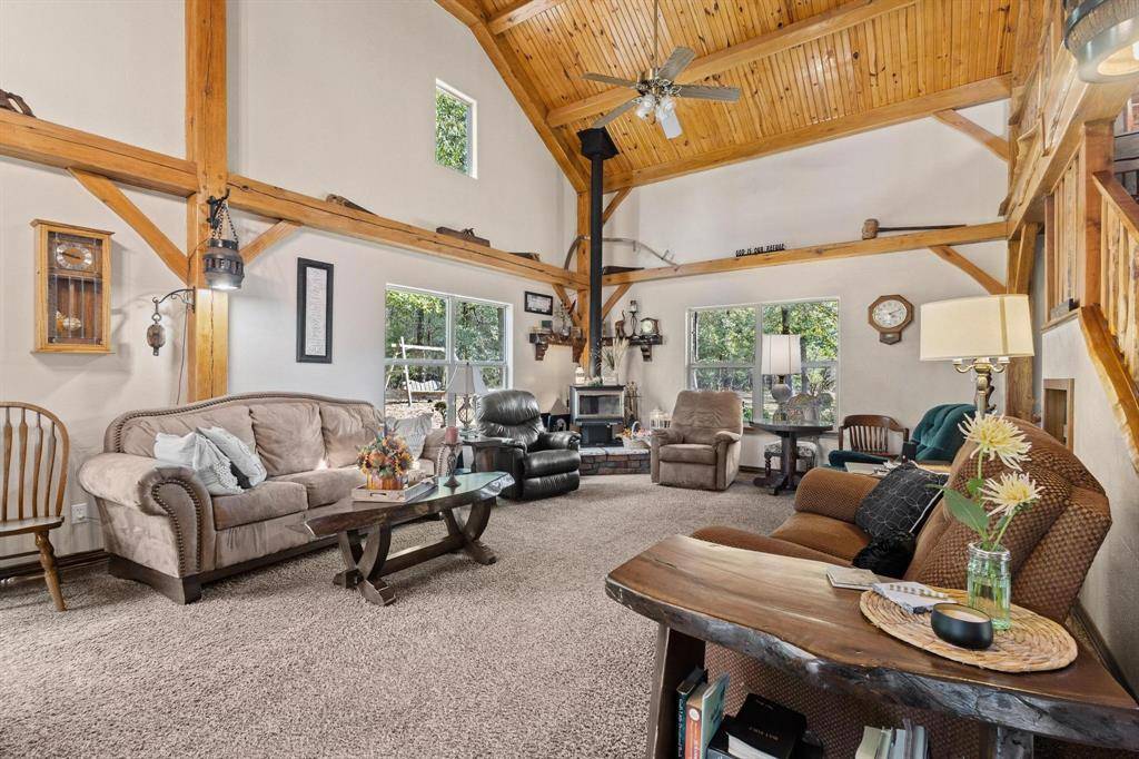 Detroit, TX 75436,312 County Road 2100