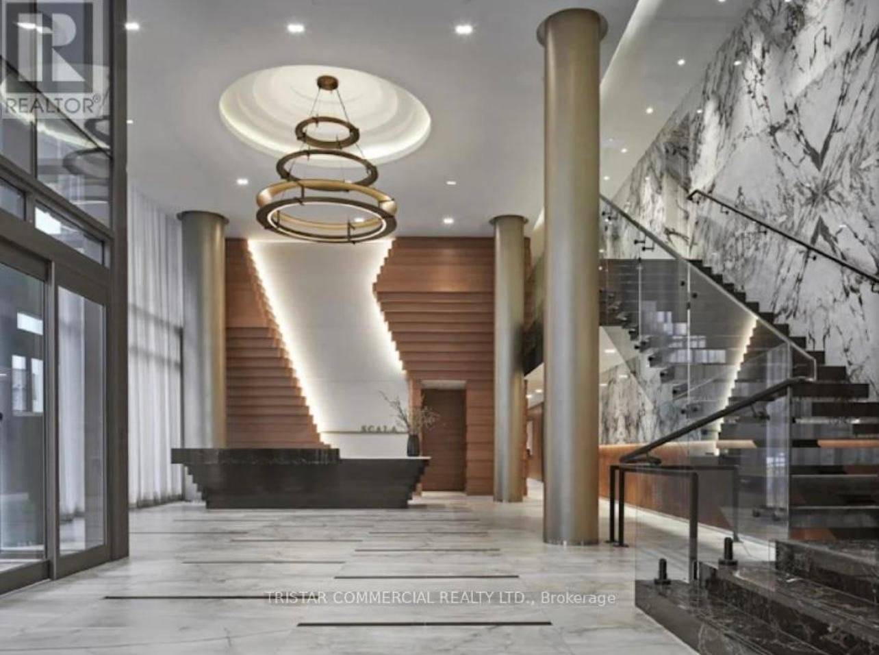 Toronto C15, ON M2J 0H6,25 Adra Grado WAY #115