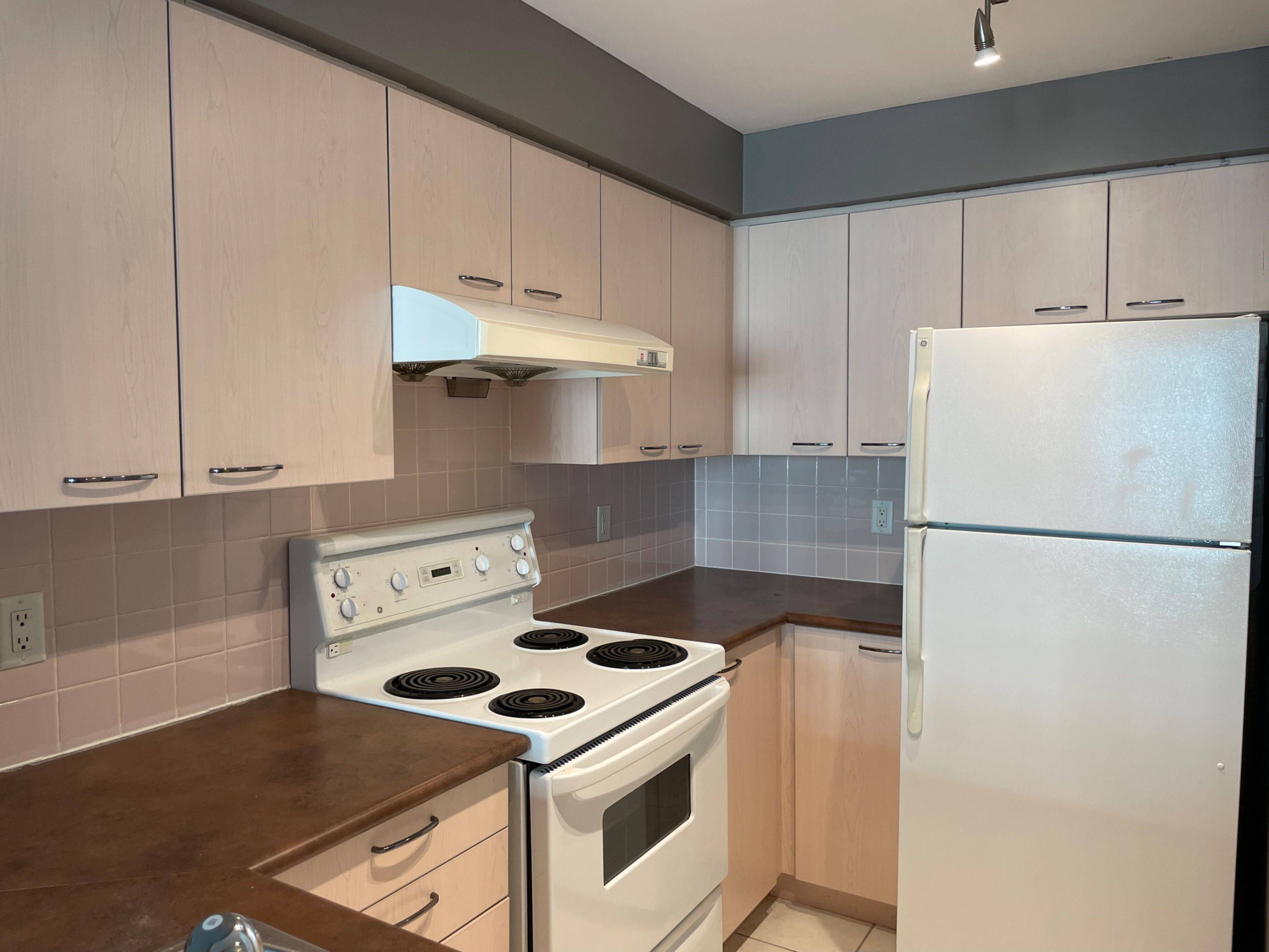 Markham, ON L3T 7Y5,48 Suncrest BLVD #515