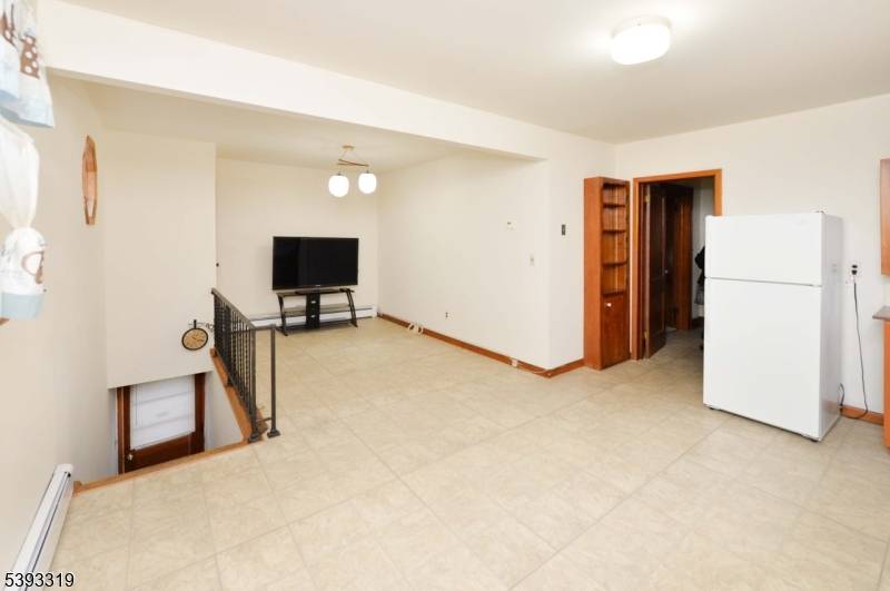 Hawthorne Boro, NJ 07506,91 Mawhinney Ave