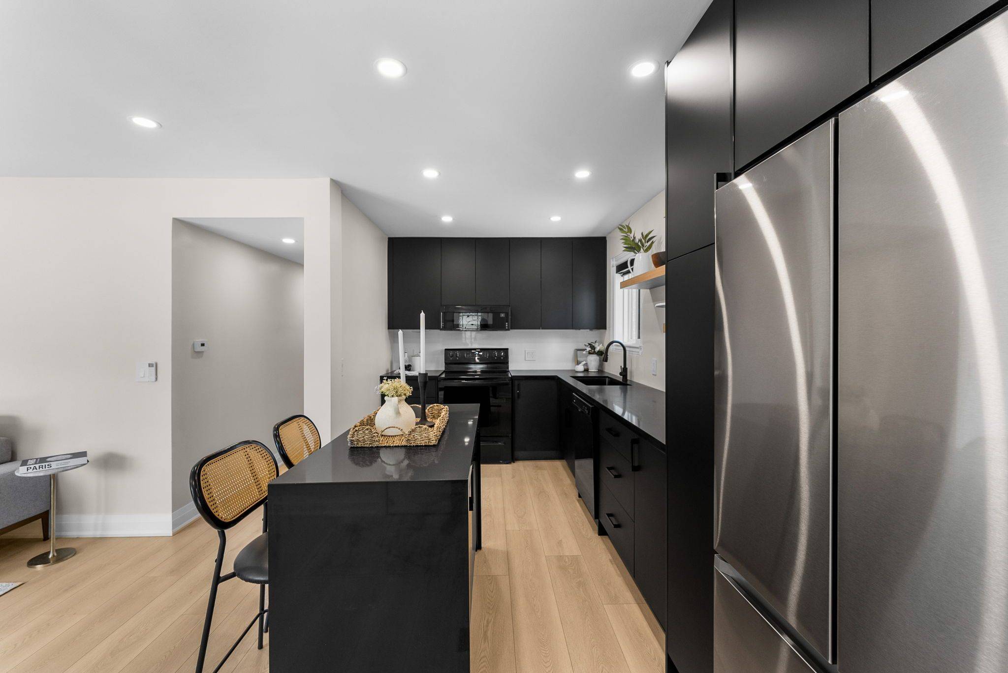 Toronto W10, ON M9W 1S9,96 Allenby AVE #Main