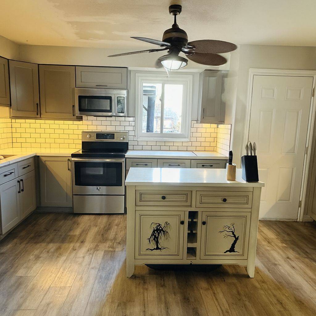 London East, ON N5Y 5J1,311 Vesta RD #28