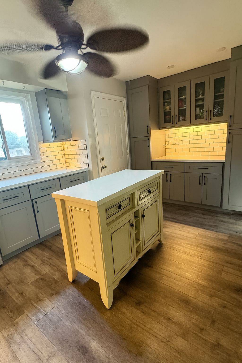 London East, ON N5Y 5J1,311 Vesta RD #28