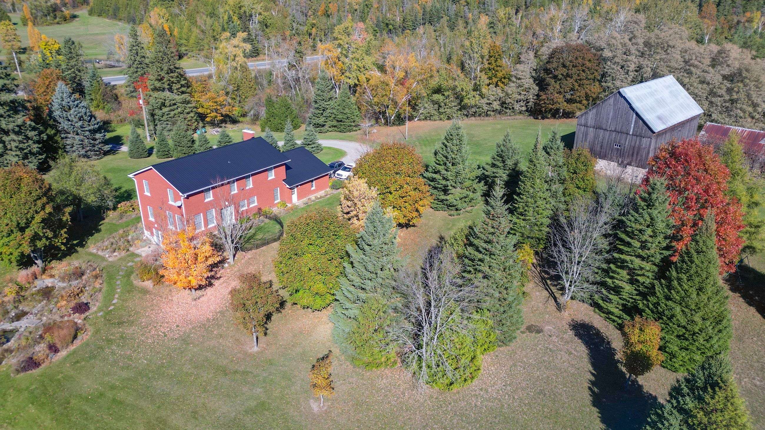 Kawartha Lakes, ON L0A 1A0,556 Hwy 7A HWY