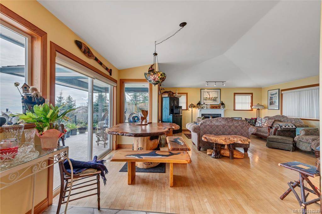 Campbell River, BC V9W 2M9,253 Alder St S