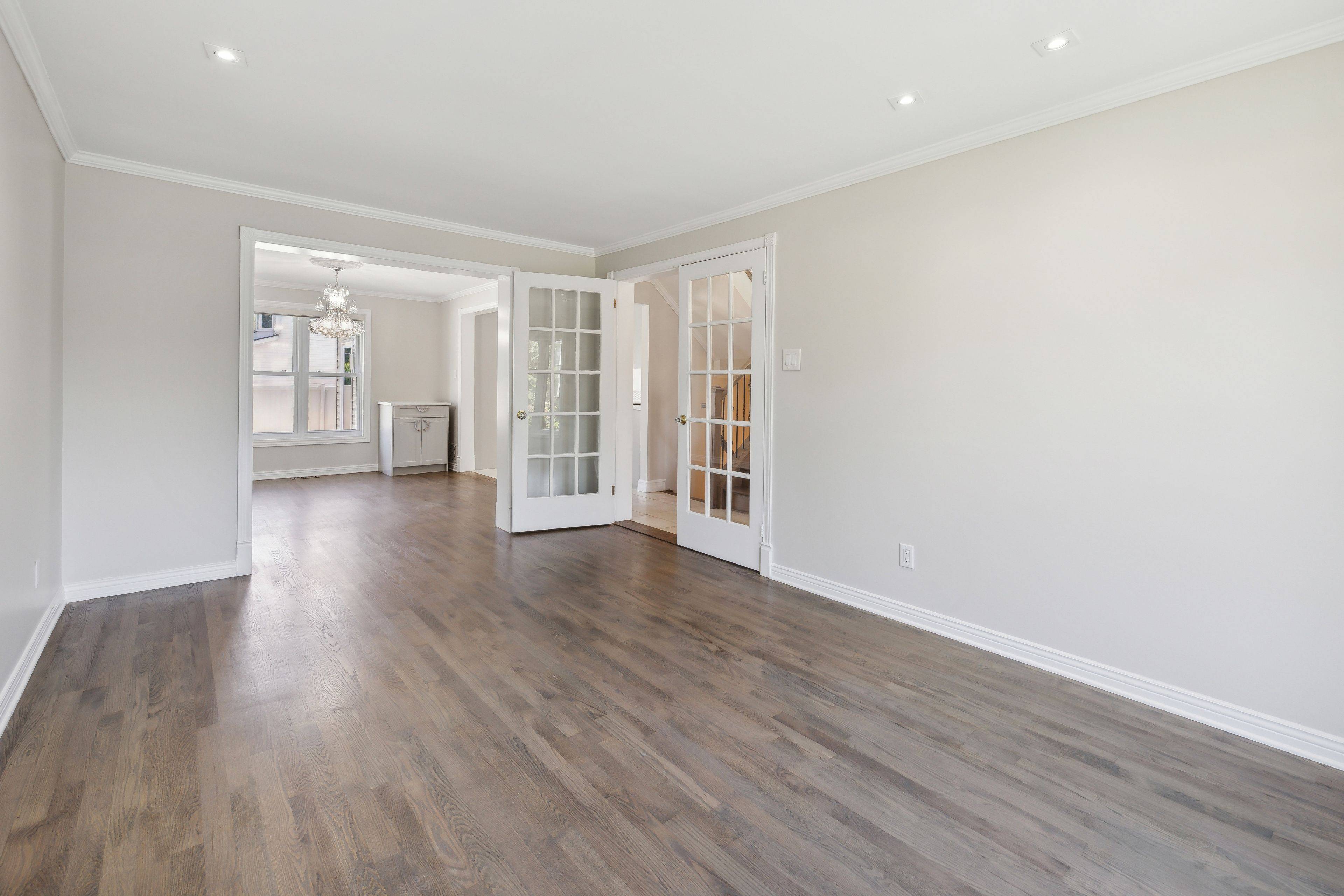 Orleans - Convent Glen And Area, ON K1C 5X9,1873 DU CLAIRVAUX RD