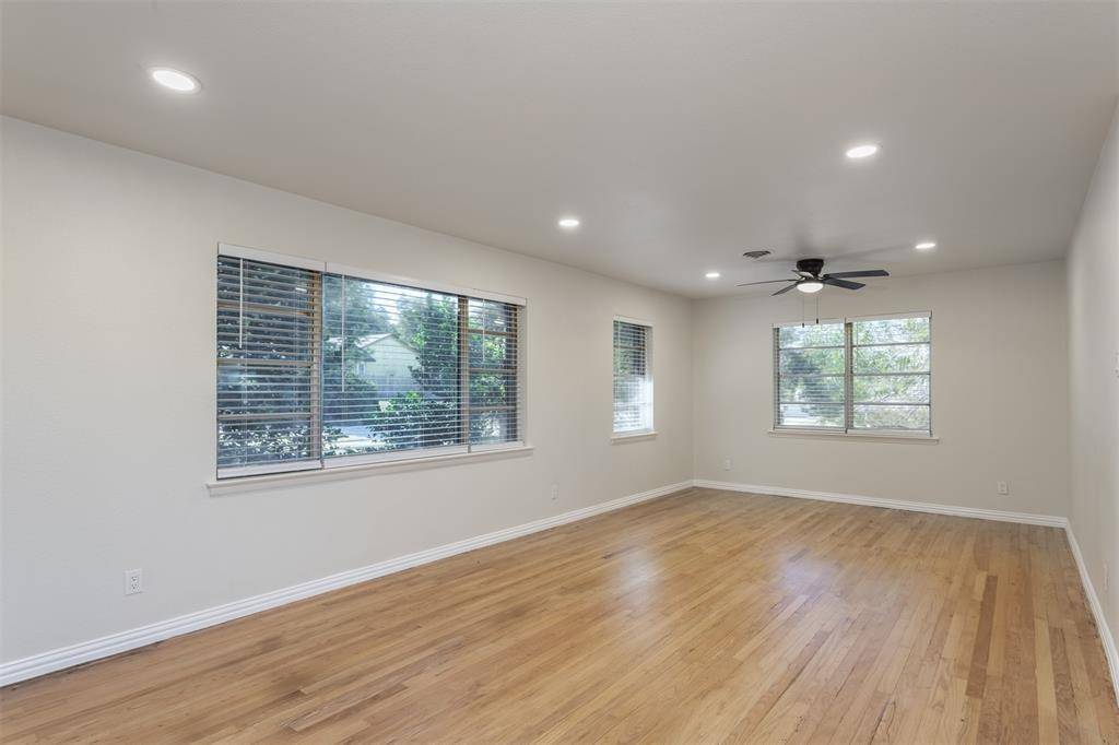 Dallas, TX 75241,1409 Autumn Leaves Trail