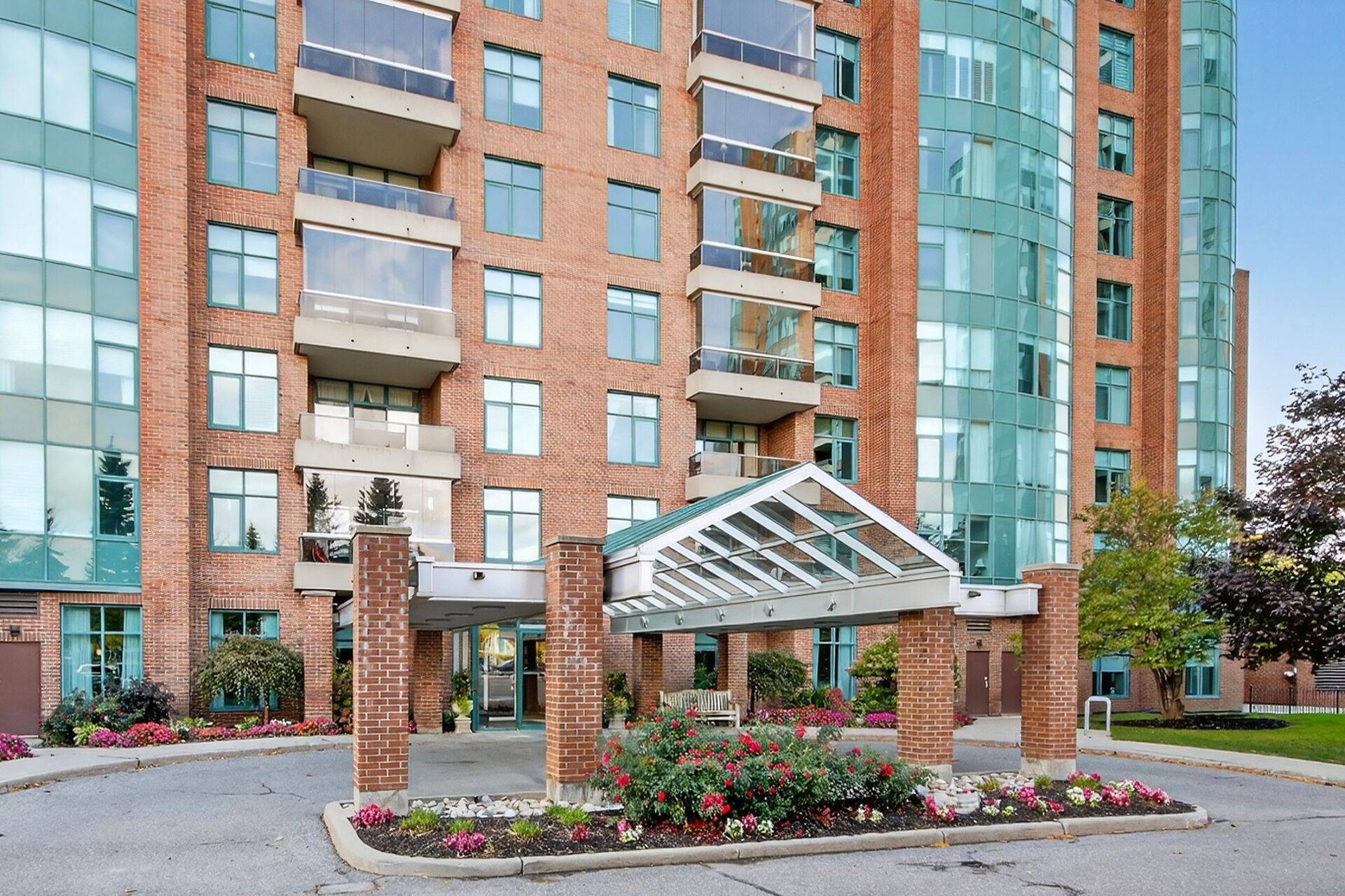 Hunt Club - Windsor Park Village And Area, ON K1V 1V6,3590 Rivergate WAY #1707