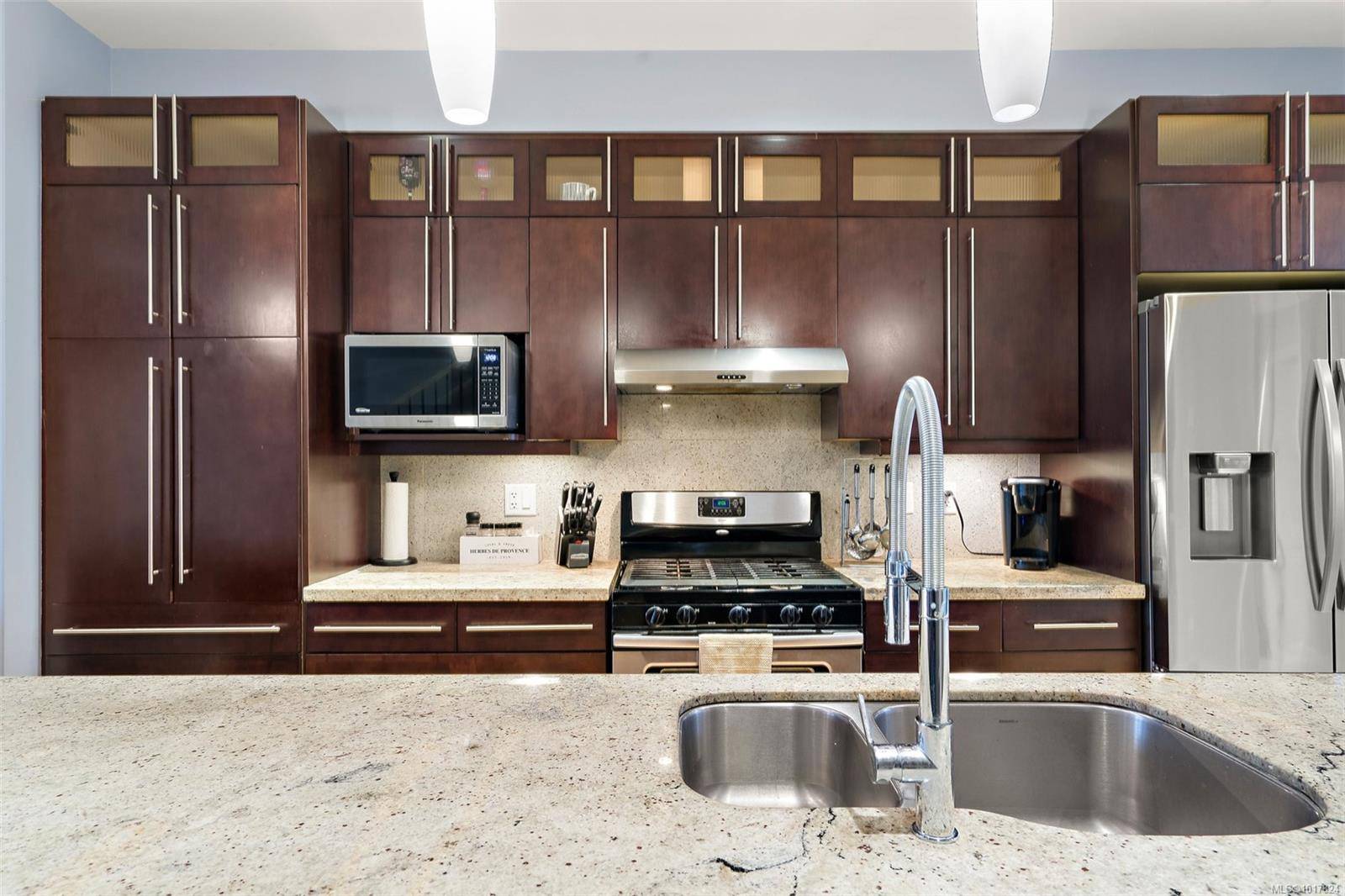 Sooke, BC V9Z 1M2,6583 Lincroft Rd