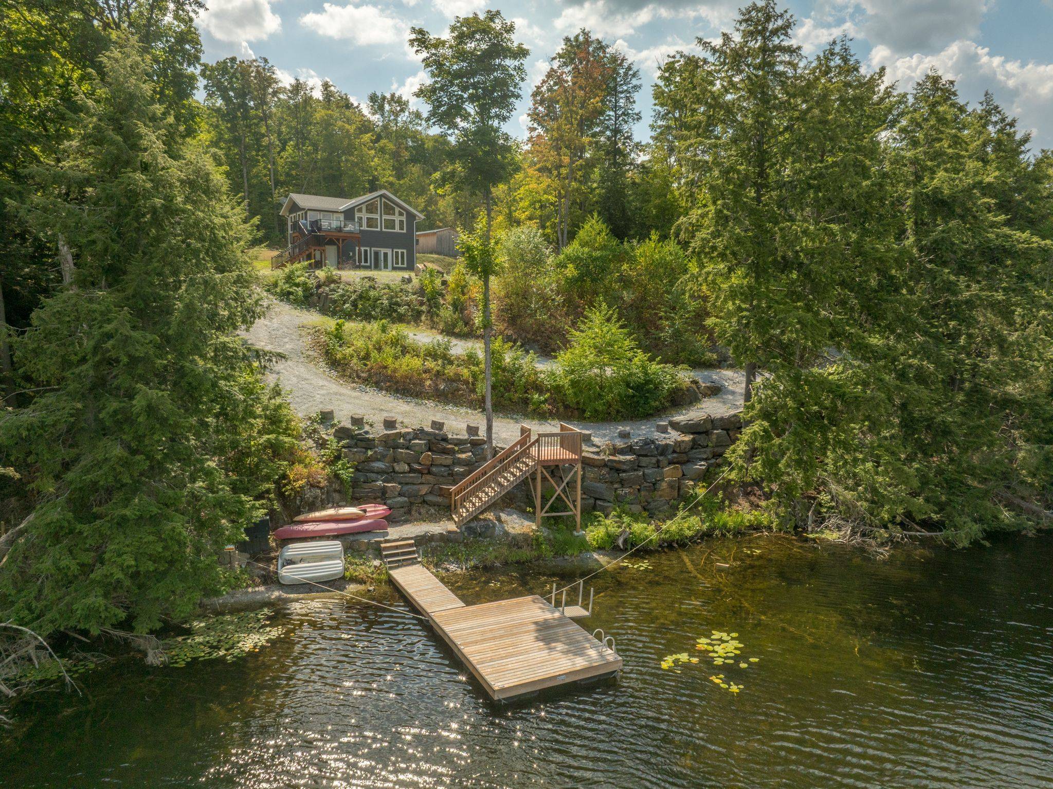 Frontenac, ON K0H 2J0,1053C Granite Terrace LN