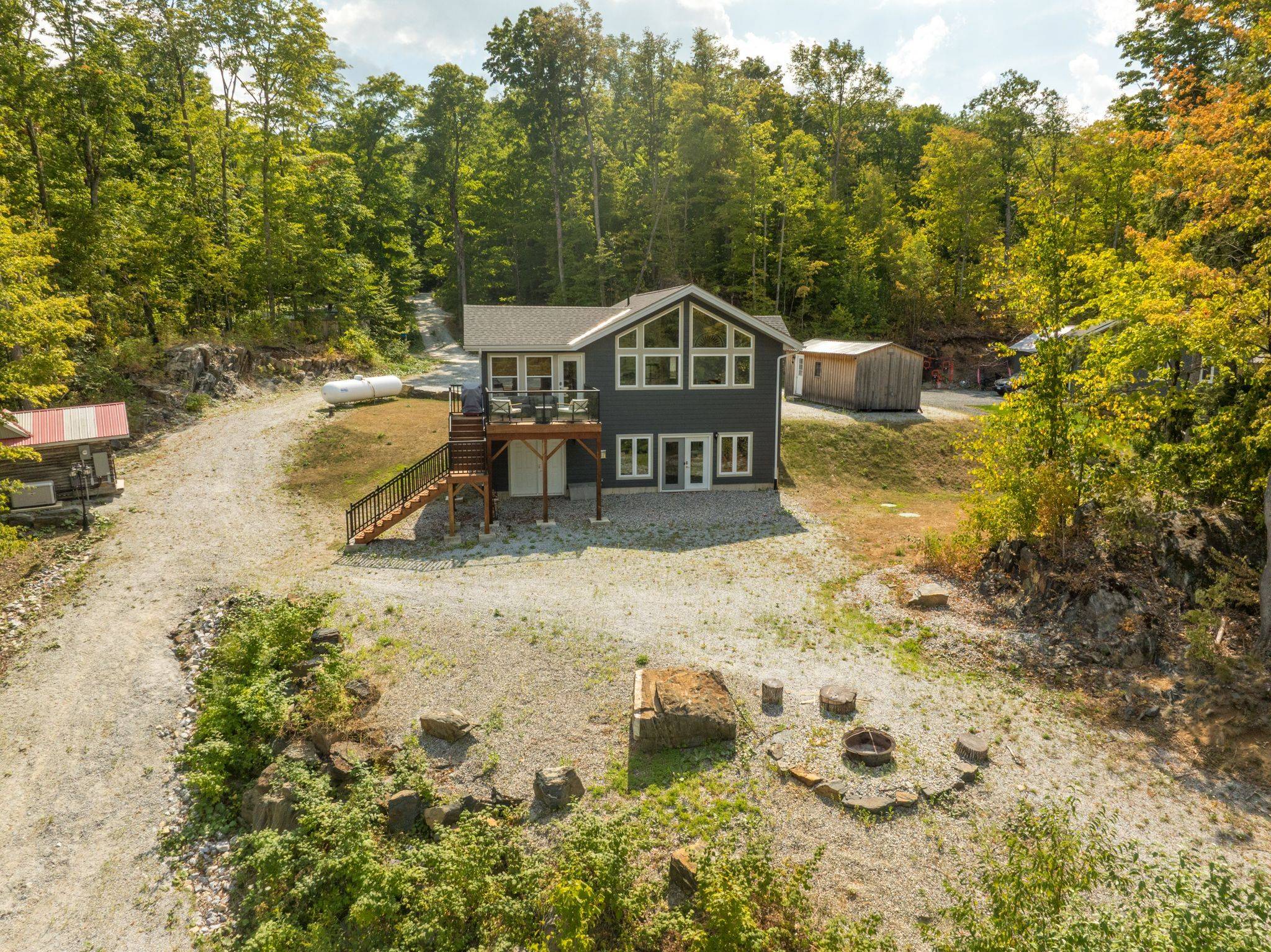 Frontenac, ON K0H 2J0,1053C Granite Terrace LN