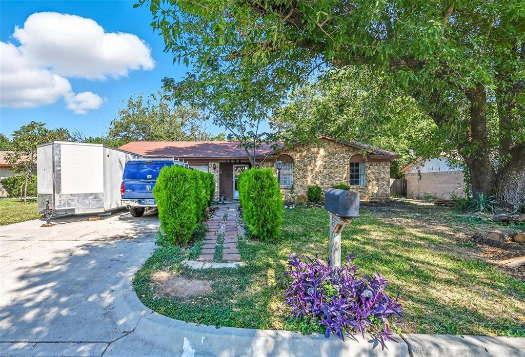 Arlington, TX 76010,1203 Southmoor Drive