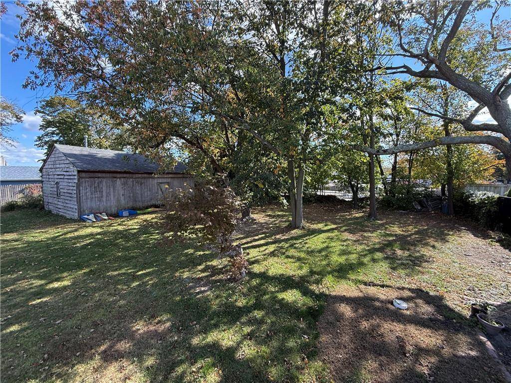 North Babylon, NY 11704,967 Sunrise HWY