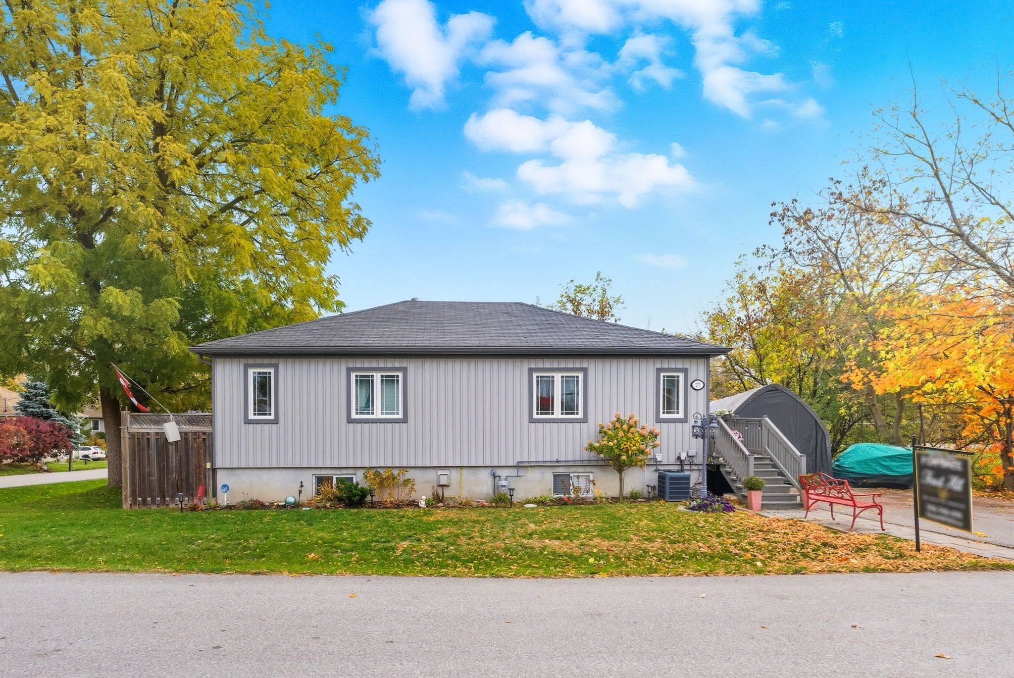 Scugog, ON L0B 1E0,27 Marina DR