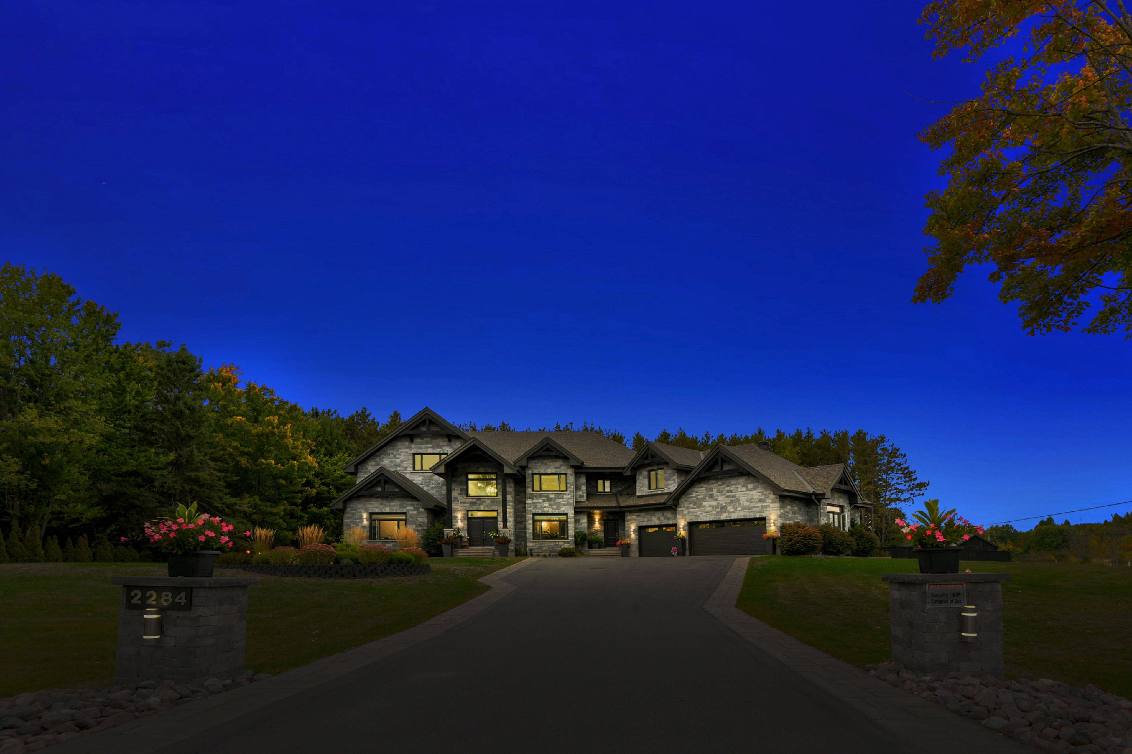 Manotick - Kars - Rideau Twp And Area, ON K4M 1B4,2284 Summerside DR