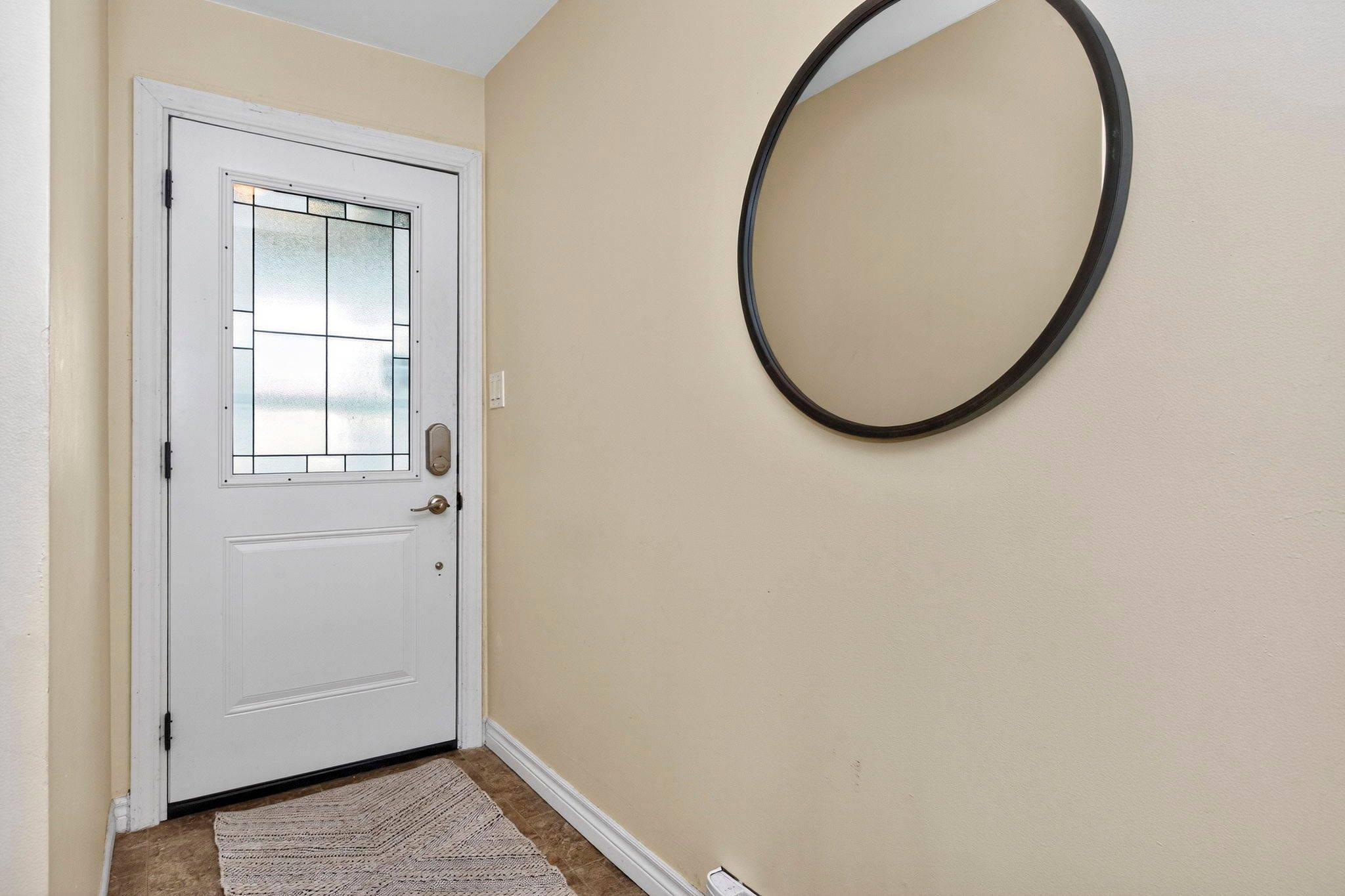 Ramara, ON L0K 1B0,81 Laguna Pkwy #14