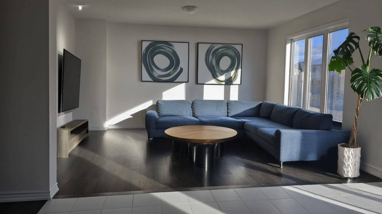 Kawartha Lakes, ON K9V 0P2,19 Hancock CRES