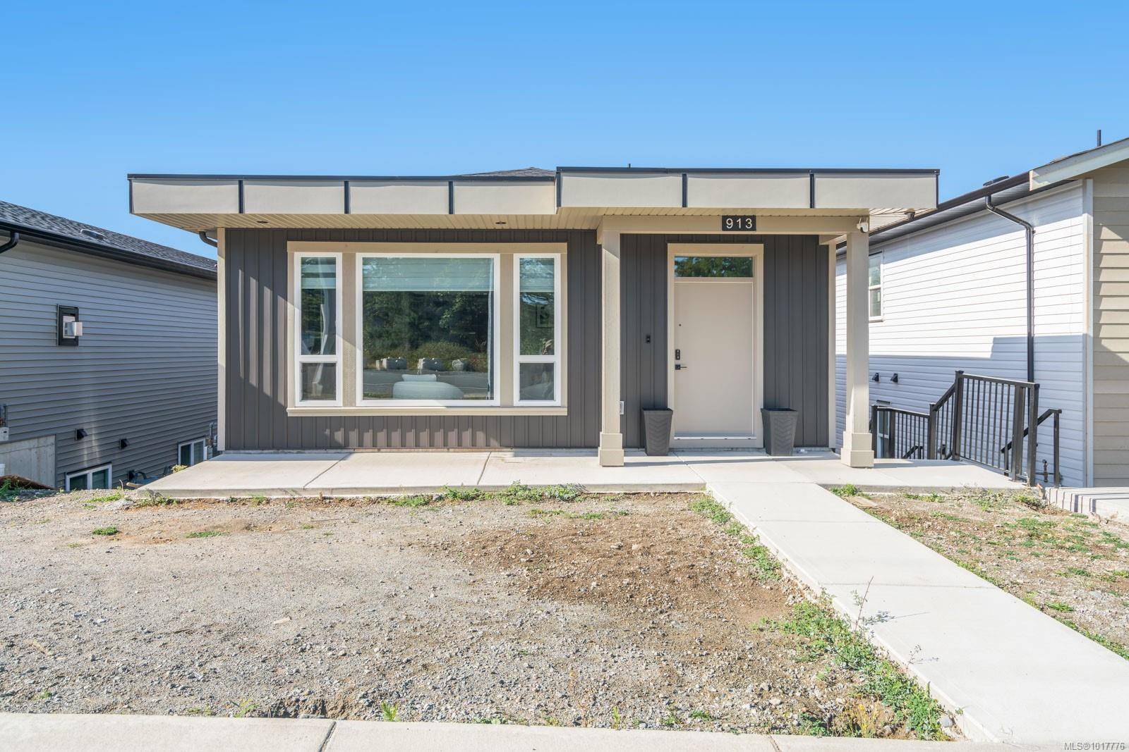 Nanaimo, BC V9R 0L3,913 Old Victoria Rd