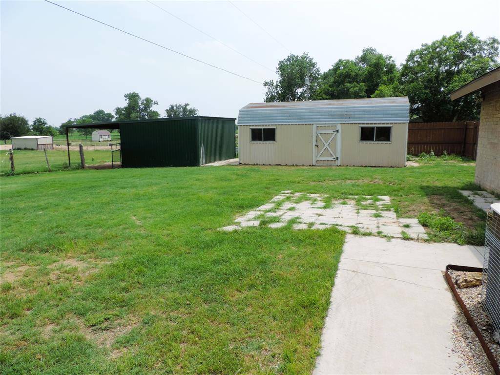 De Leon, TX 76444,857 Apache Drive