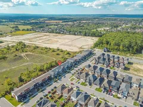 Simcoe, ON L9J 0H8,72 Brown Bear ST