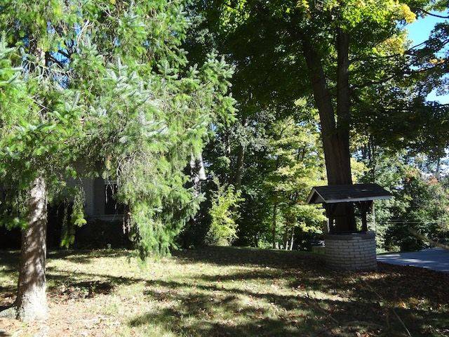 North Dumfries, ON N1R 5S5,54 Sylvan DR